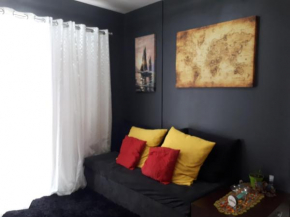 Venha se hospedar num lugar que tenha seu estilo. Apto 2 quartos.